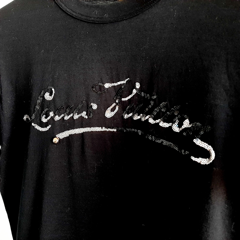 SOLD Louis Vuitton authentic sequins logo black tee - Picture 5 of 10